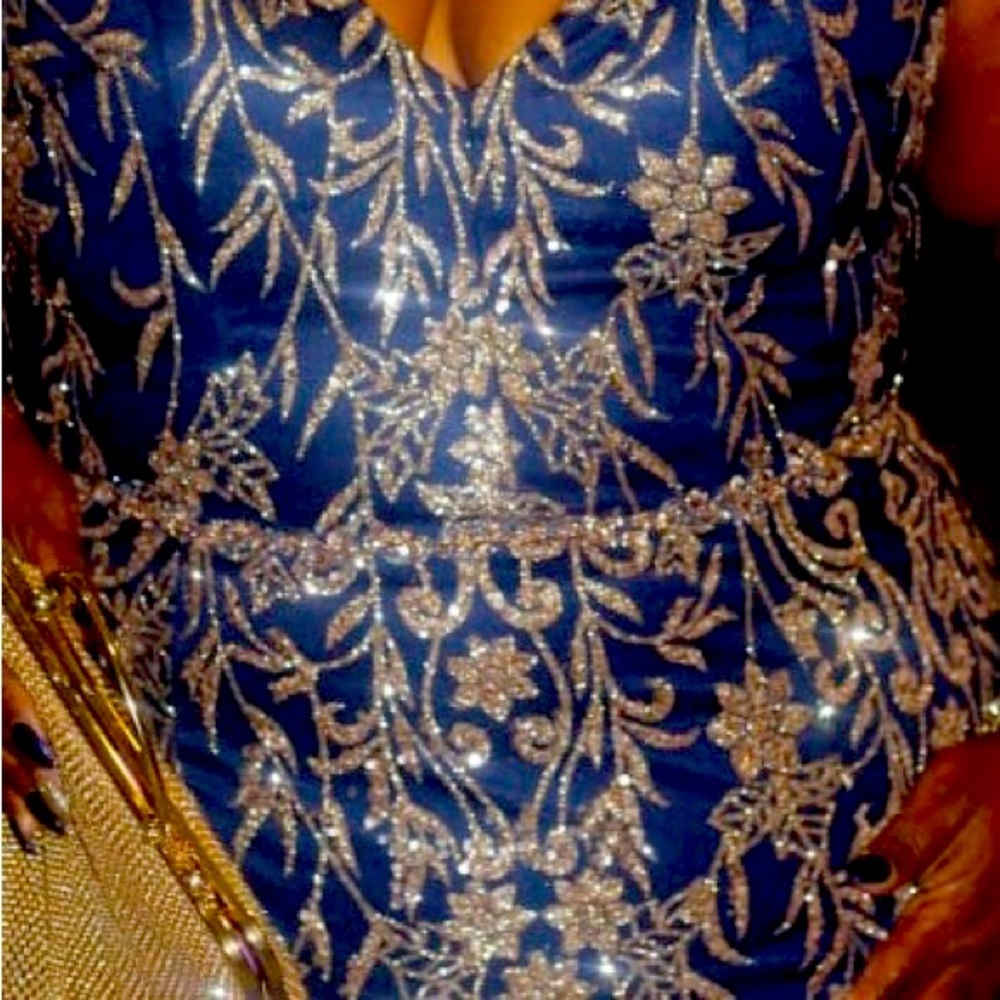 Gorgeous, Beautiful Evening size 18 dress.